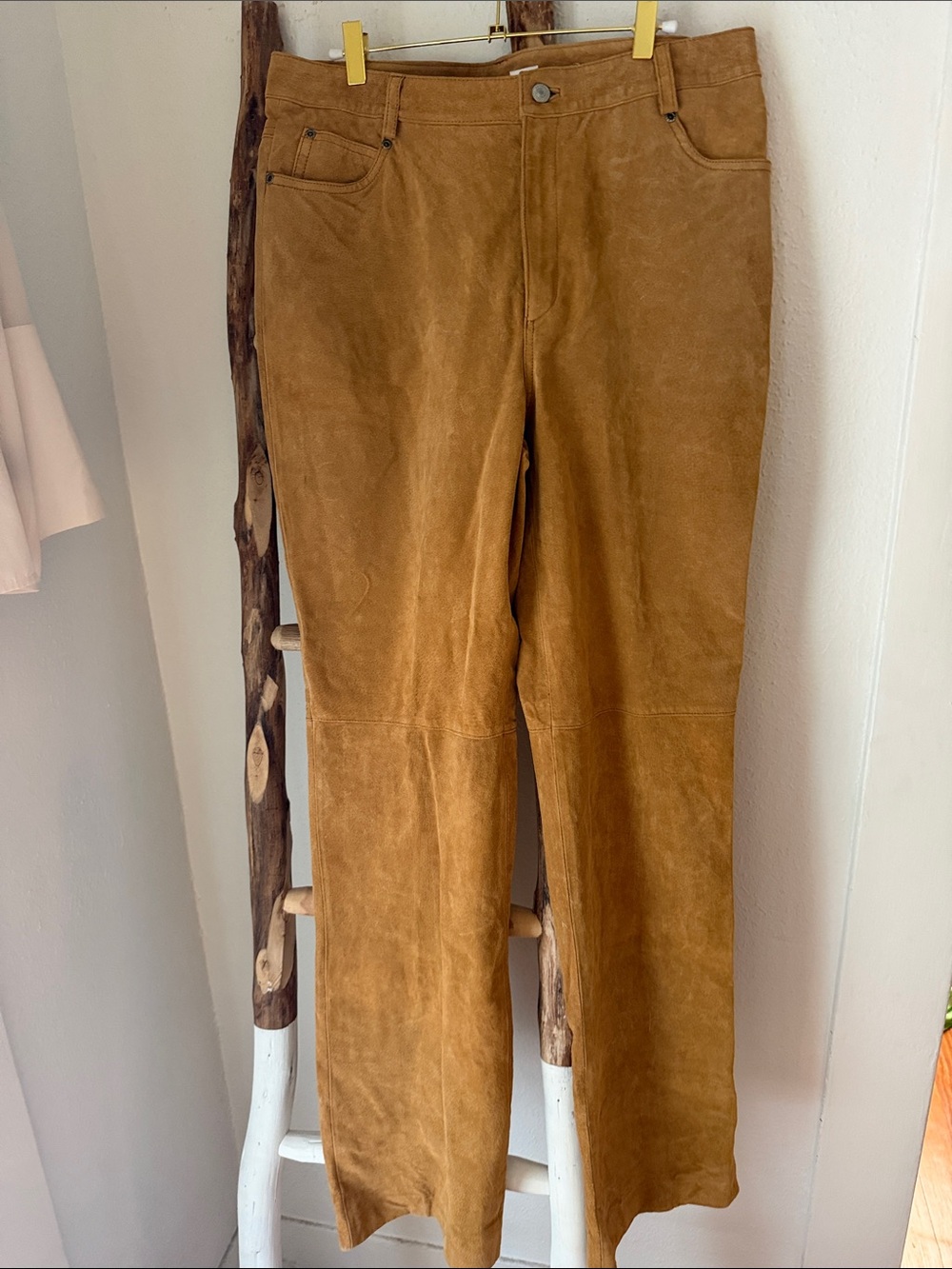 Newport News Suede Leather High Rise Straight Leg Pants in Caramel Canel Tan 34L